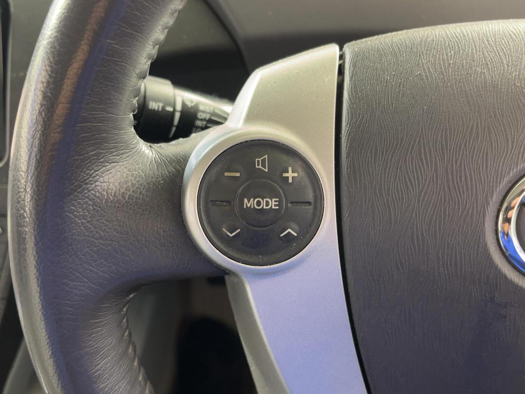 Photo '25' of Toyota Prius