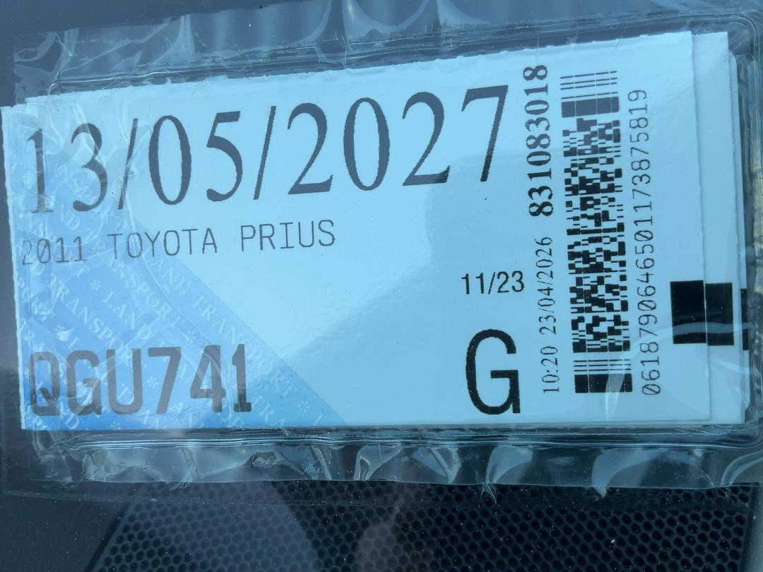 Photo '14' of Toyota Prius