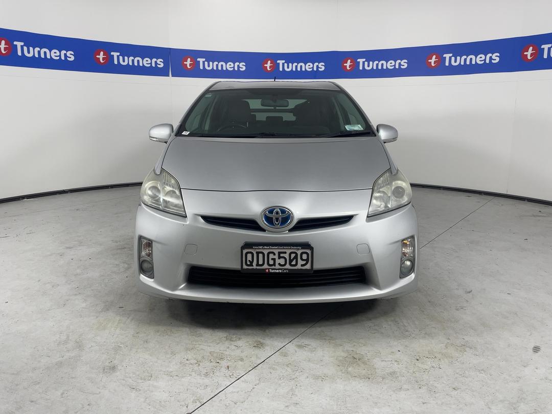 Photo '2' of Toyota Prius