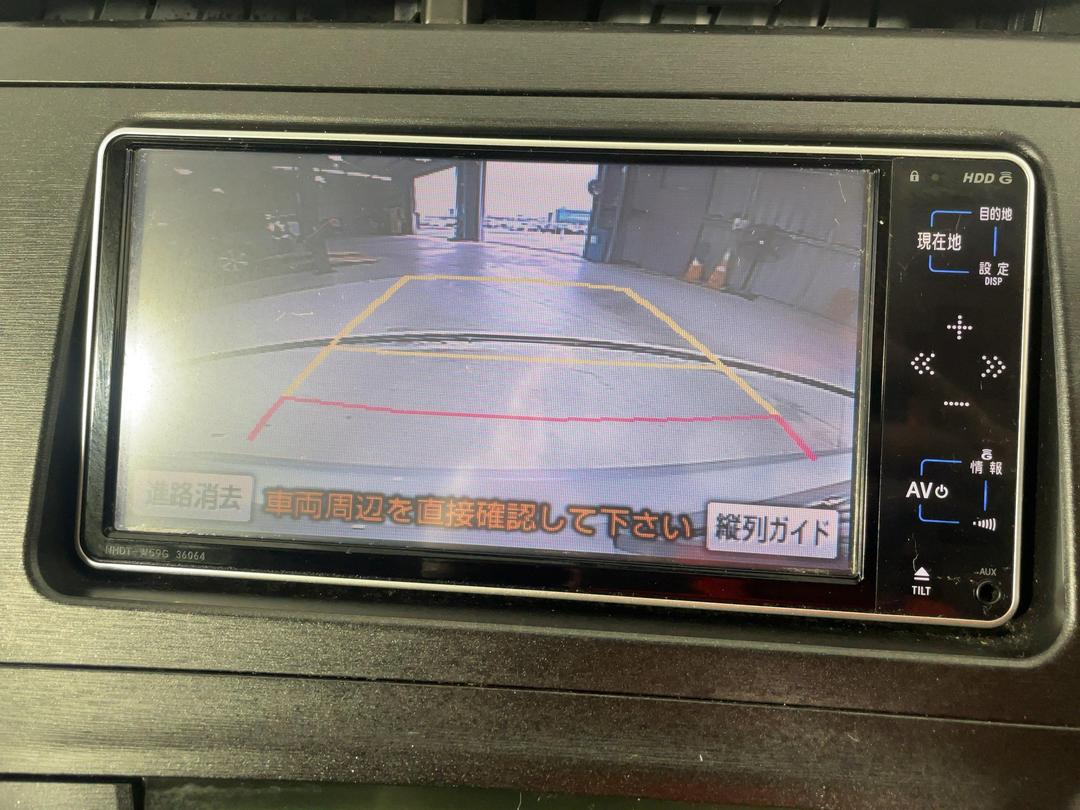 Photo '26' of Toyota Prius