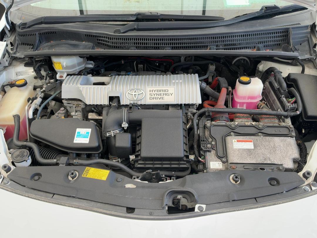 Photo '19' of Toyota Prius Photo '19' of Toyota Prius