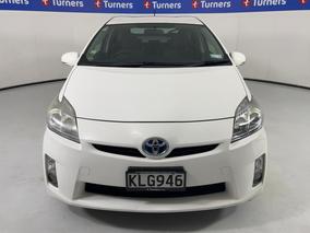 Photo '2' of Toyota Prius