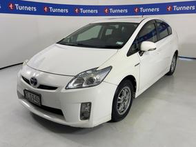 Photo '4' of Toyota Prius