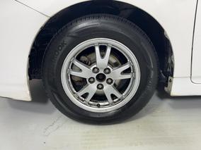 Photo '10' of Toyota Prius