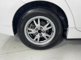 Photo '12' of Toyota Prius
