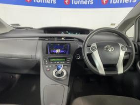 Photo '17' of Toyota Prius