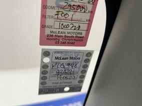 Photo '23' of Toyota Prius