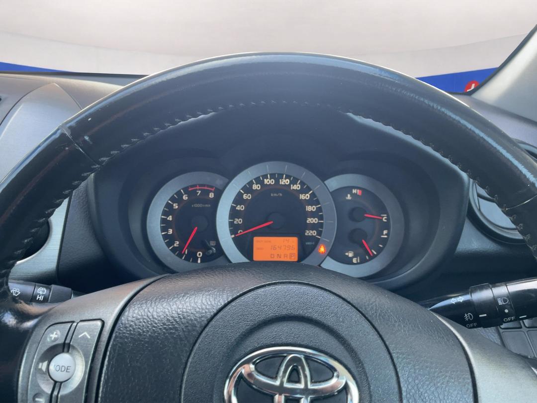 Photo '21' of Toyota Rav4