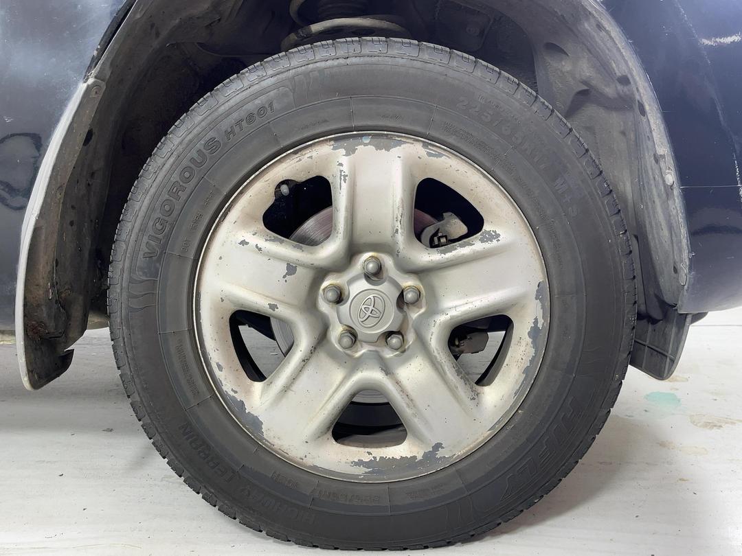 Photo '7' of Toyota Rav4 Photo '7' of Toyota Rav4