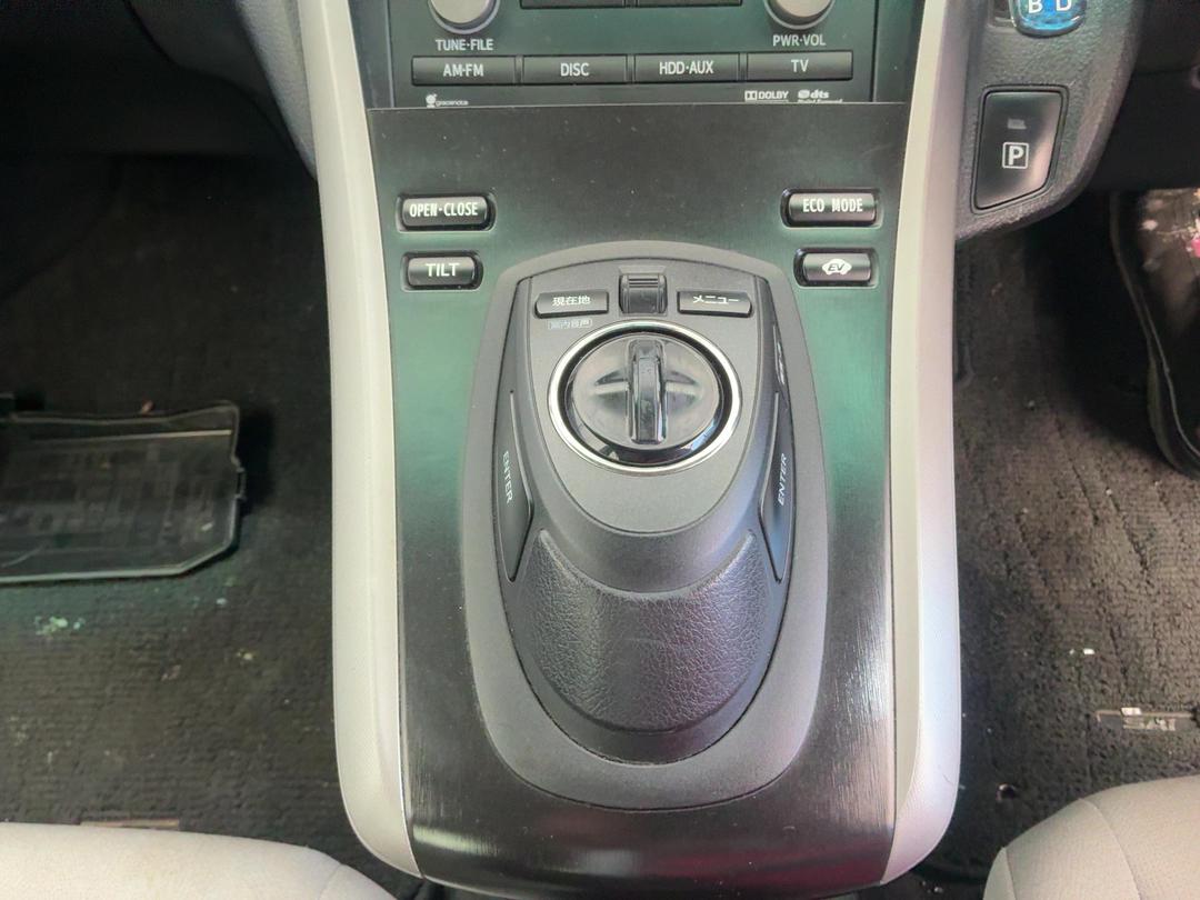 Photo '11' of Toyota SAI