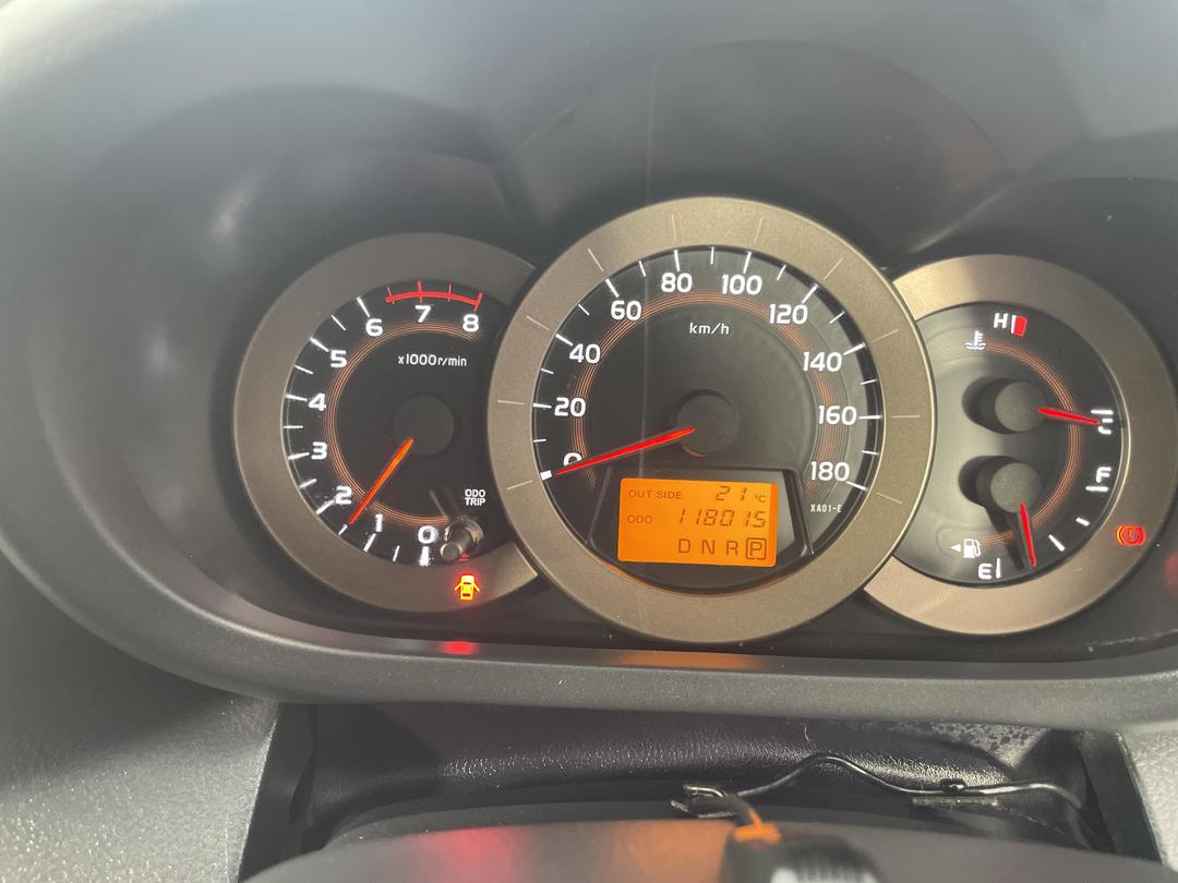 Photo '21' of Toyota Vanguard