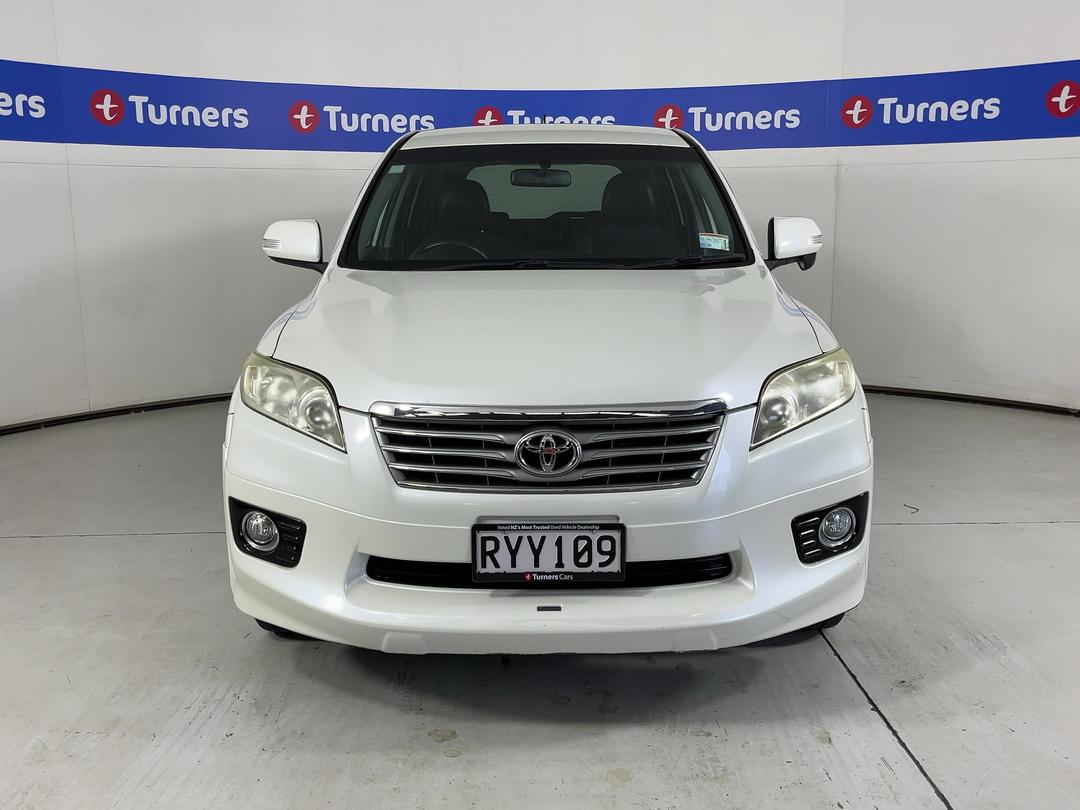 Photo '2' of Toyota Vanguard
