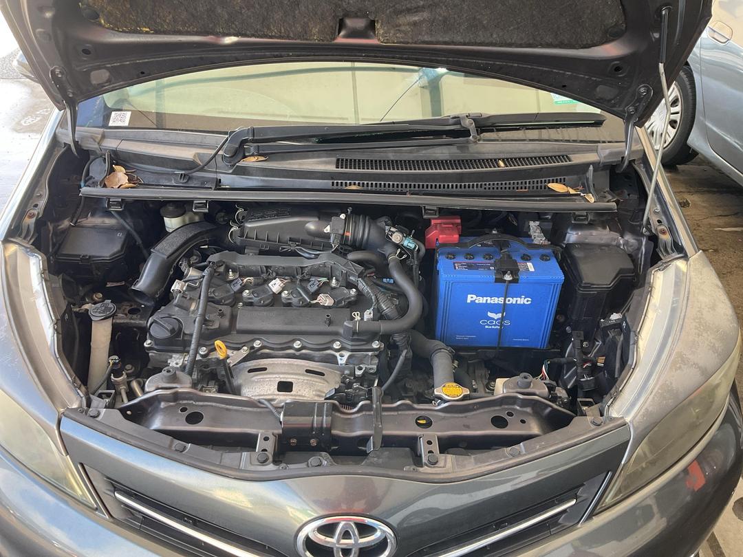 Photo '20' of Toyota Vitz