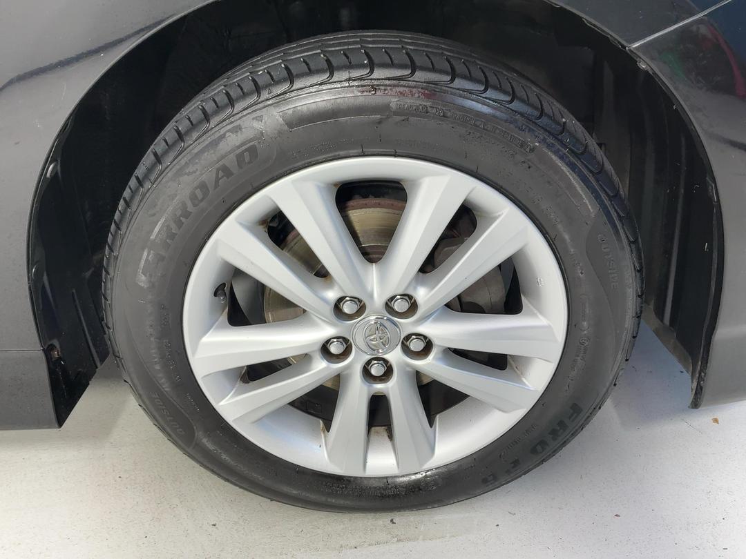 Photo '9' of Toyota Wish