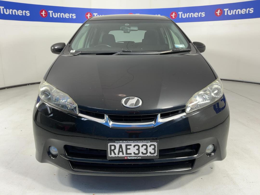 Photo '2' of Toyota Wish