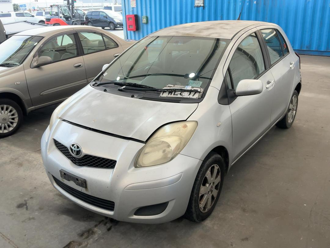 Photo '5' of Toyota Yaris T130 Photo '5' of Toyota Yaris T130