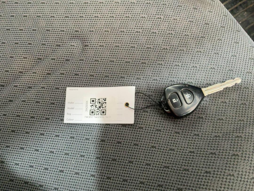 Photo '20' of Toyota Yaris T130 Photo '20' of Toyota Yaris T130
