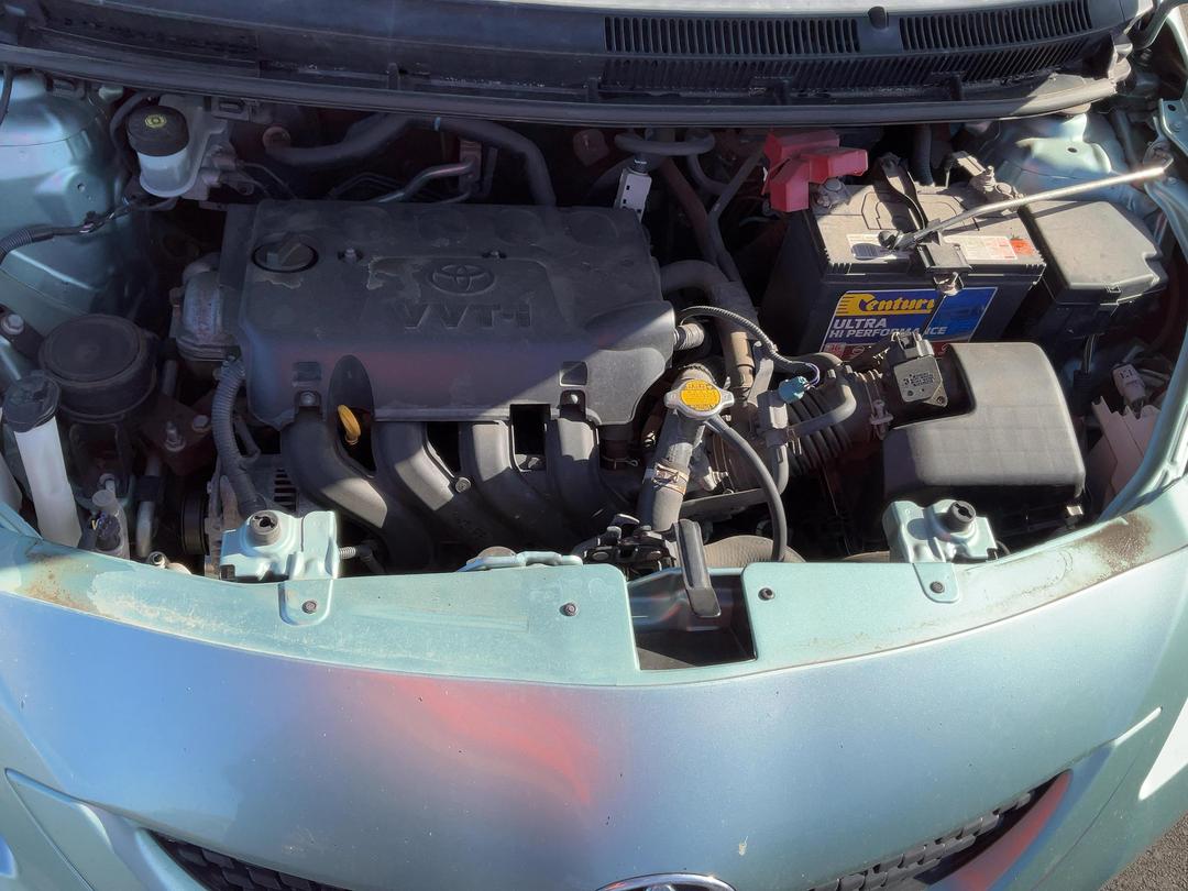 Photo '2' of Toyota Yaris