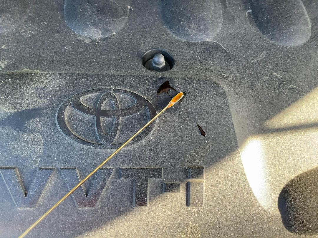 Photo '16' of Toyota Yaris