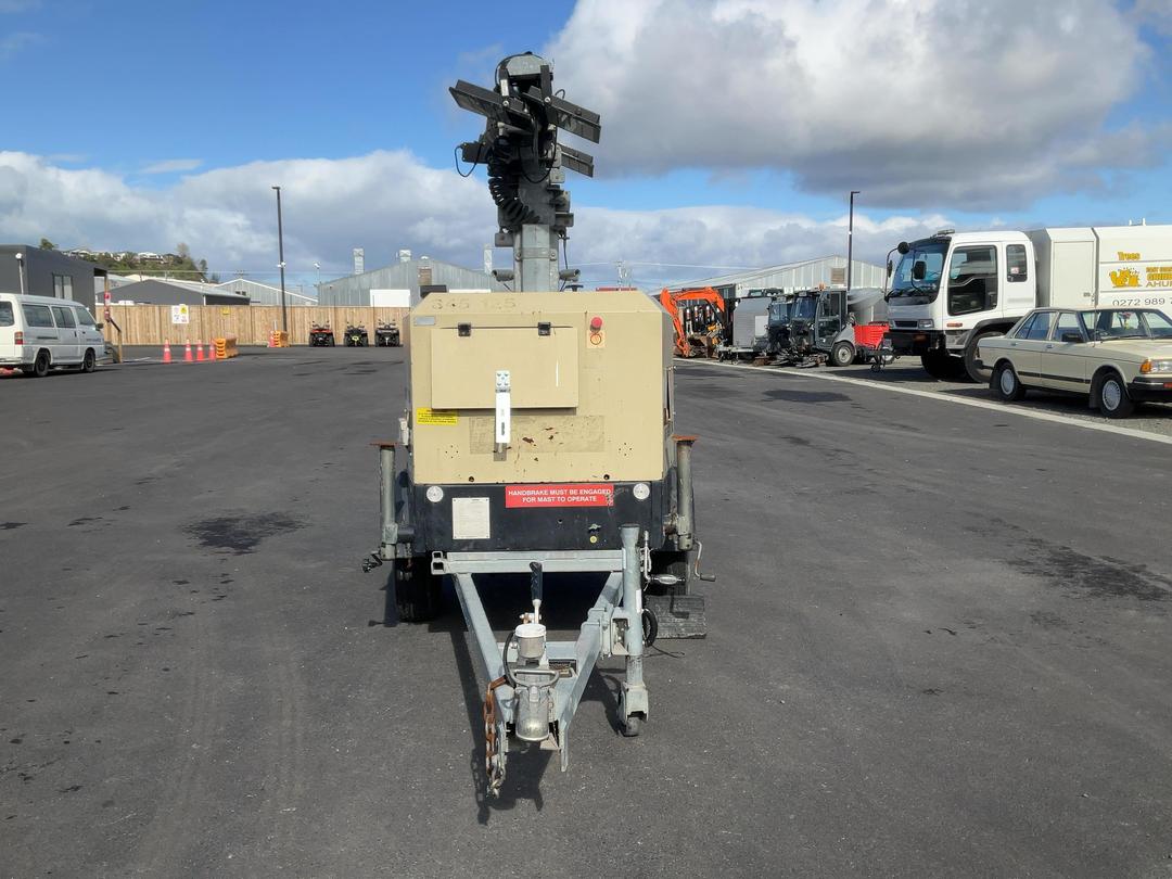 Photo '9' of TRAILER LIGHT TOWER