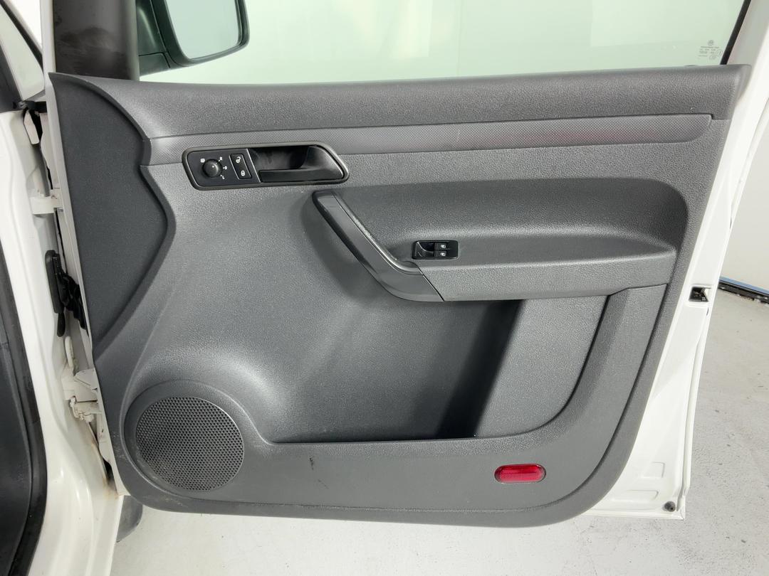 Photo '15' of Volkswagen Caddy