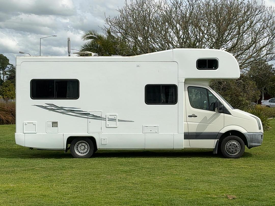 Photo '2' of Volkswagen Crafter 50 SCC LWB 100 6SM Motorhome