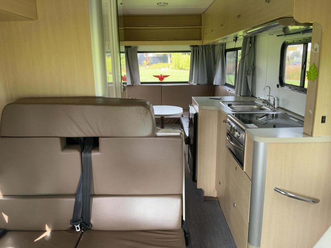 Photo '5' of Volkswagen Crafter 50 SCC LWB 100 6SM Motorhome