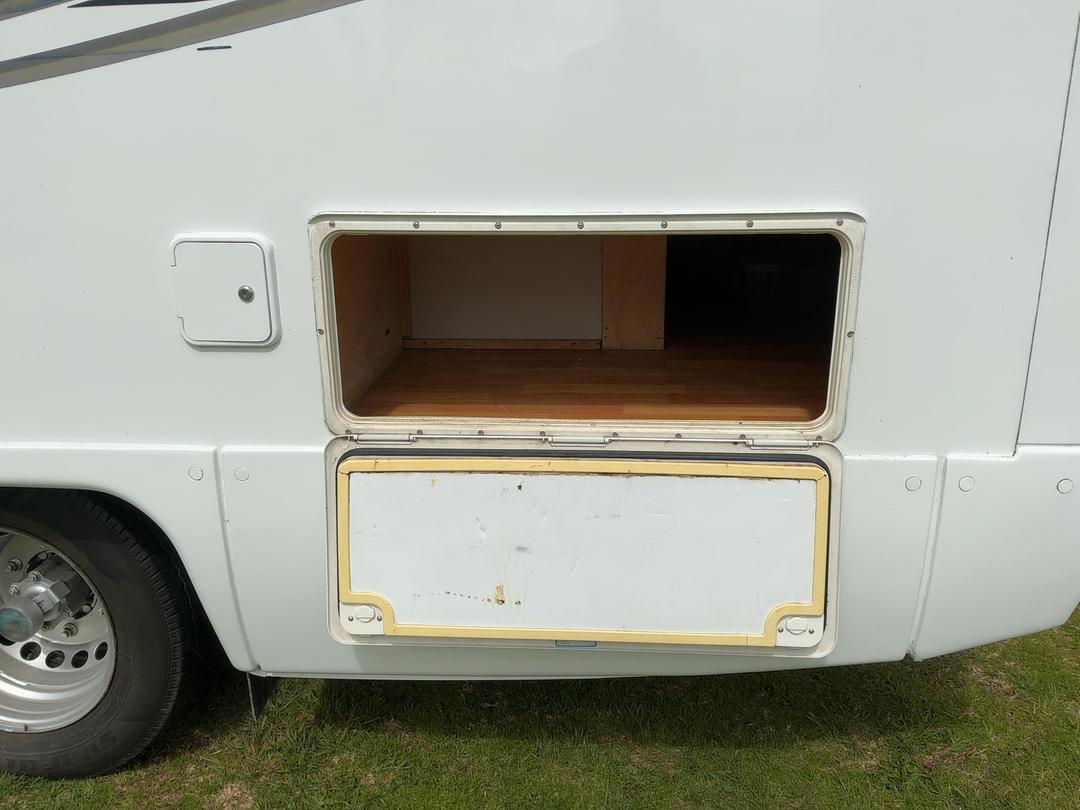 Photo '31' of Volkswagen Crafter 50 SCC LWB 100 6SM Motorhome