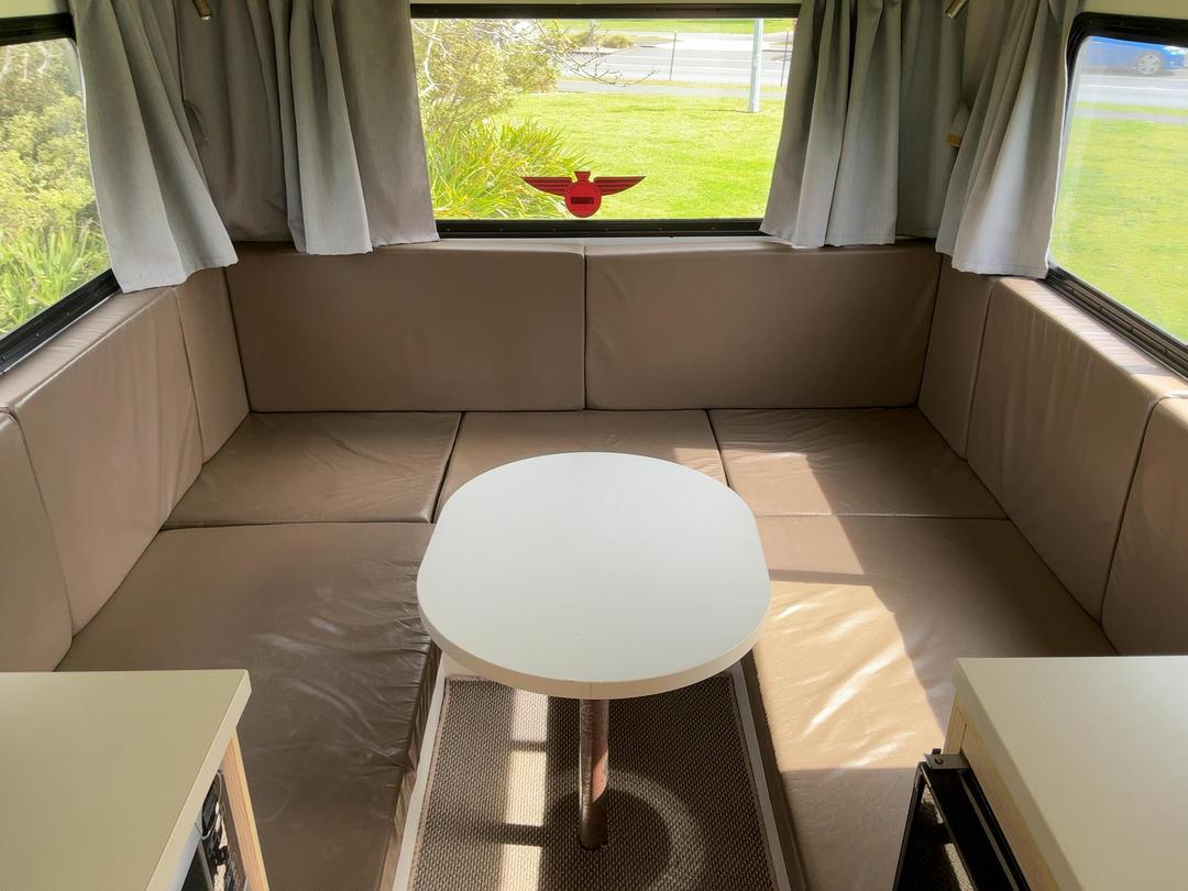 Photo '46' of Volkswagen Crafter 50 SCC LWB 100 6SM Motorhome