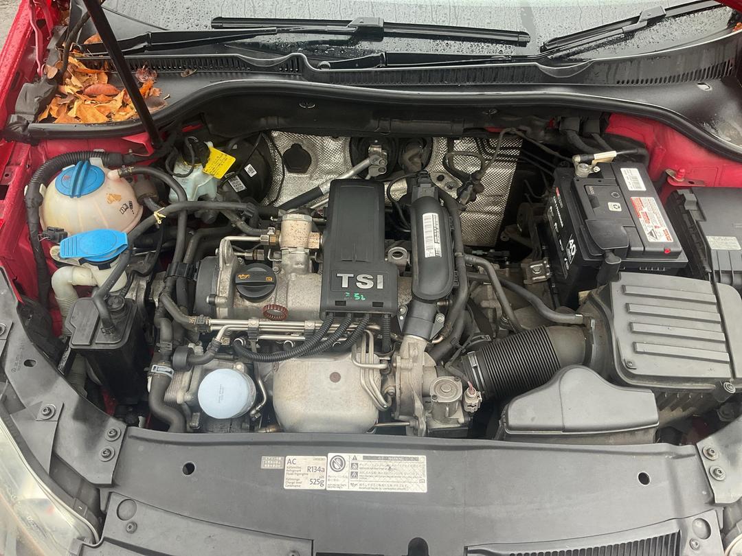 Photo '5' of Volkswagen Golf