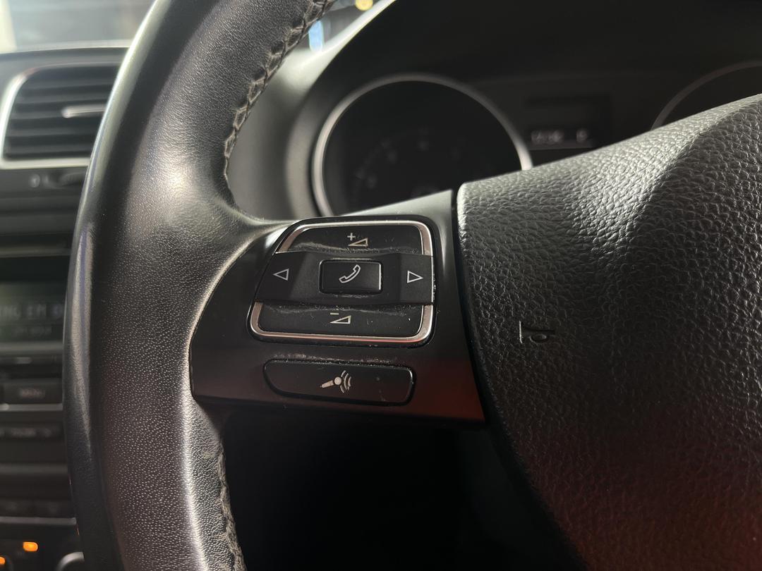 Photo '25' of Volkswagen Golf