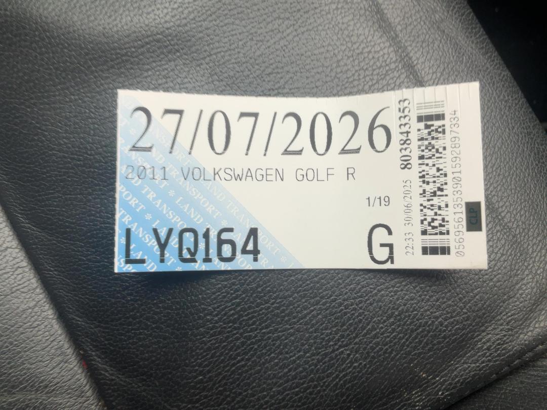 Photo '11' of Volkswagen Golf R