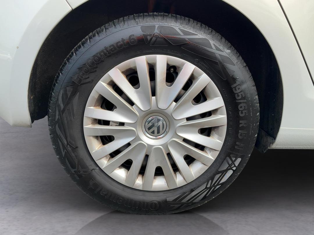 Photo '12' of Volkswagen Golf