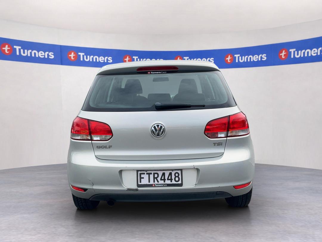 Photo '6' of Volkswagen Golf