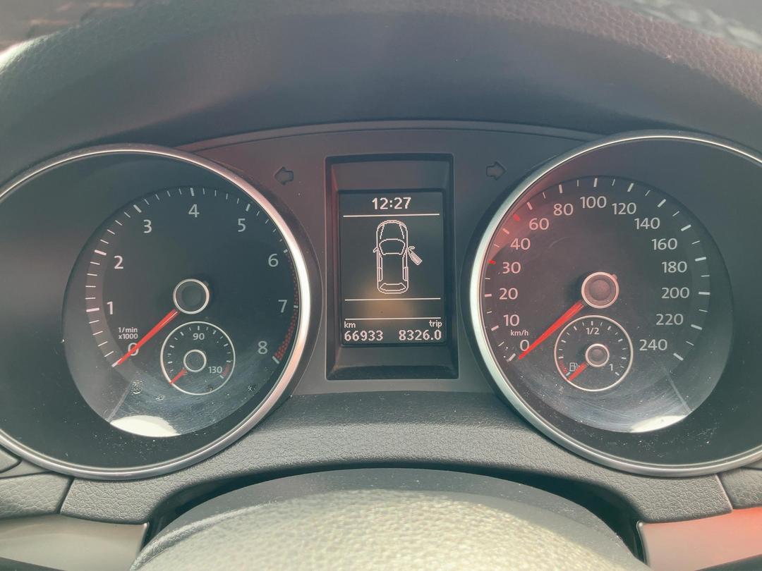 Photo '21' of Volkswagen Golf