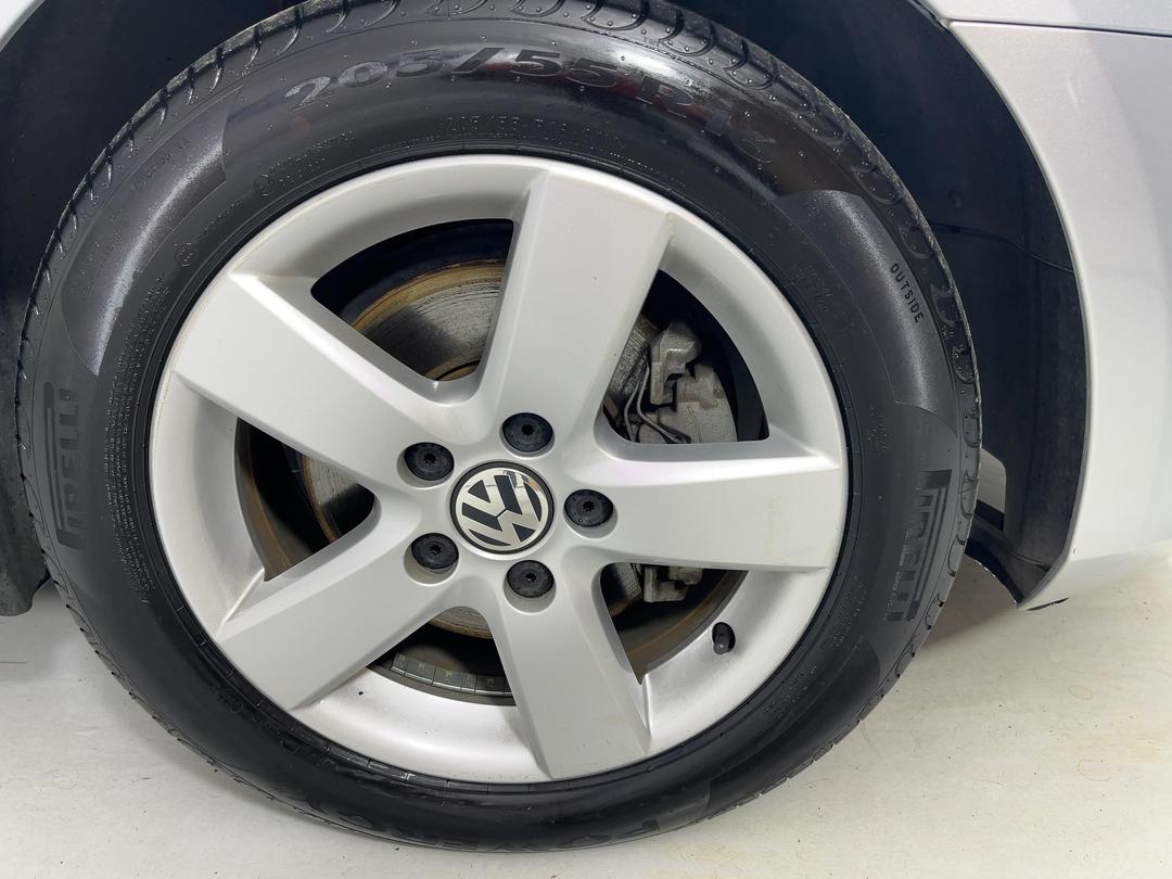 Photo '9' of Volkswagen Golf