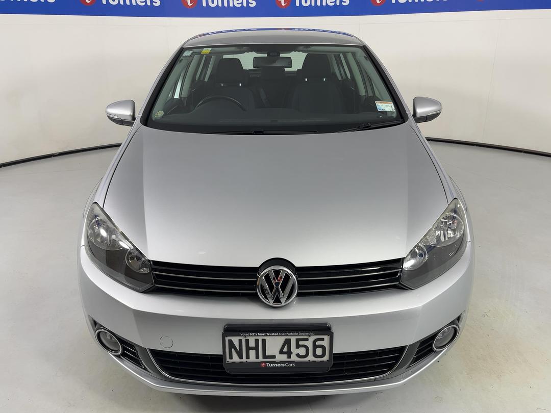 Photo '2' of Volkswagen Golf
