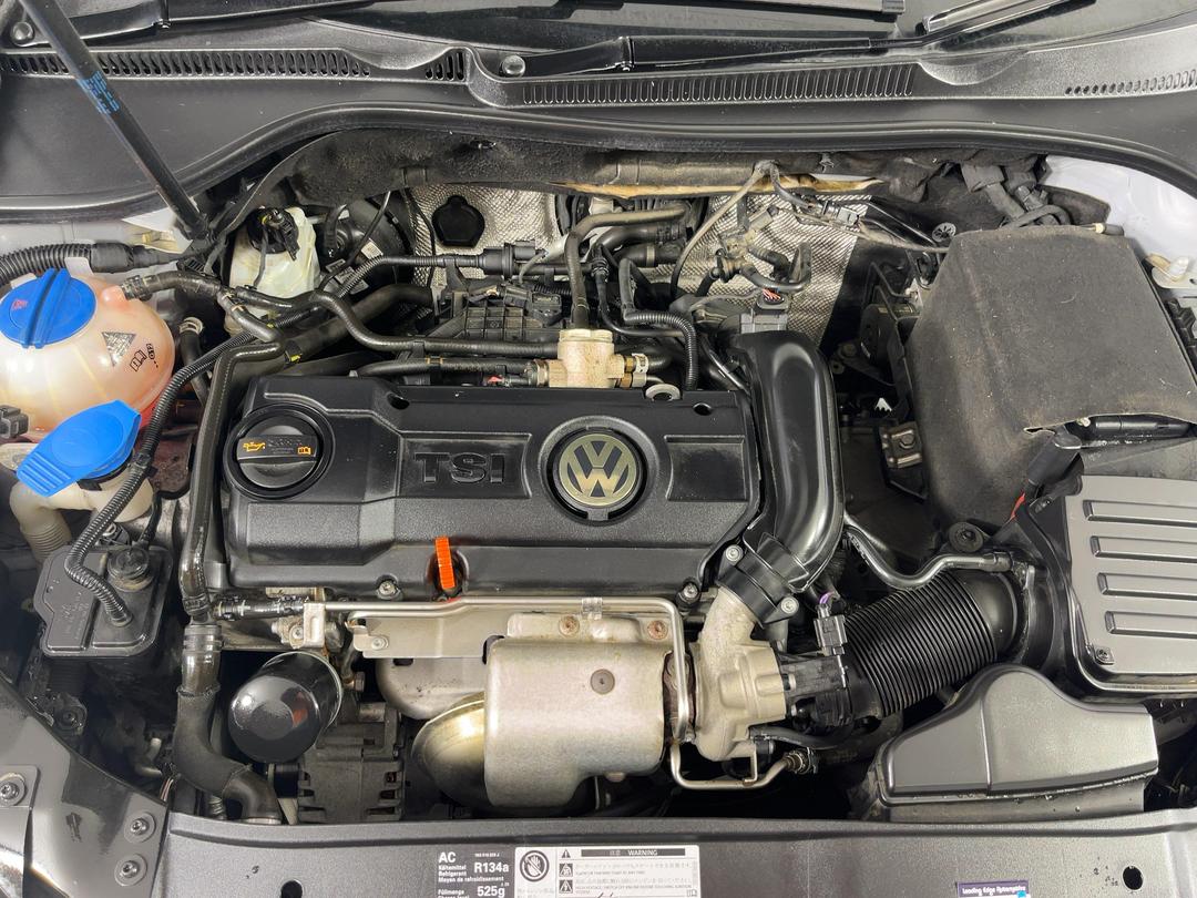 Photo '13' of Volkswagen Golf