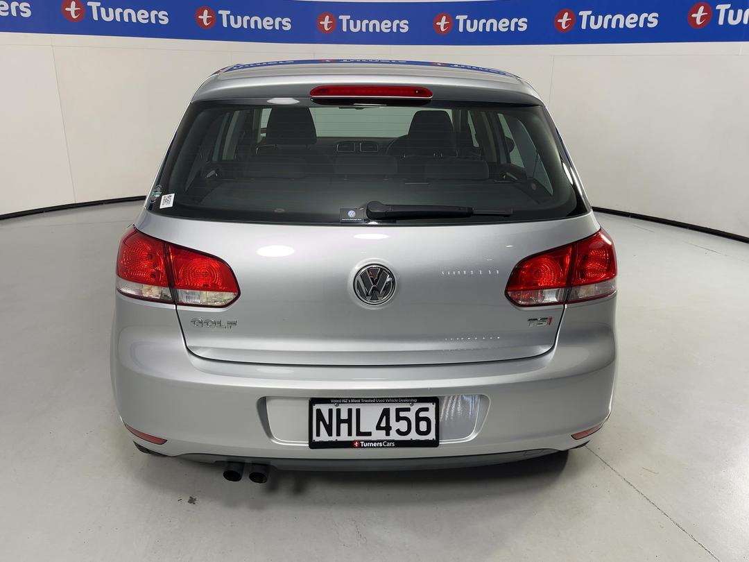 Photo '6' of Volkswagen Golf