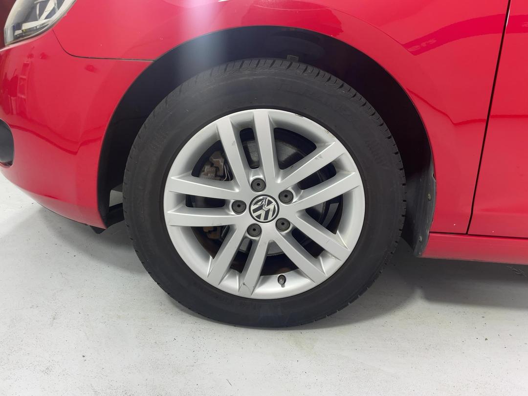 Photo '10' of Volkswagen Golf