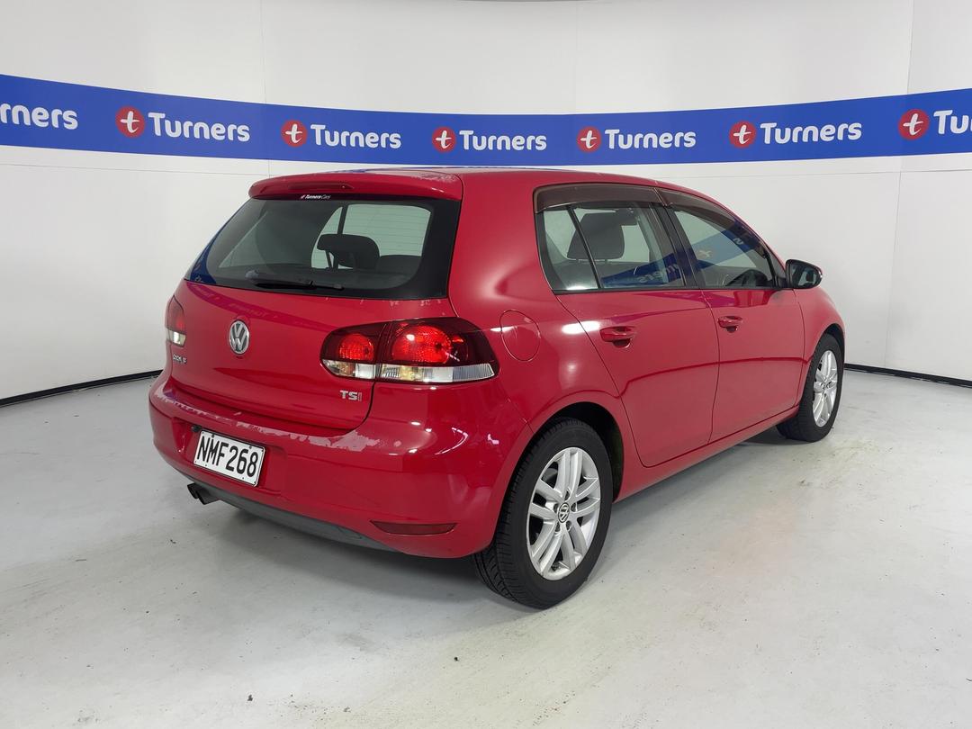 Photo '7' of Volkswagen Golf