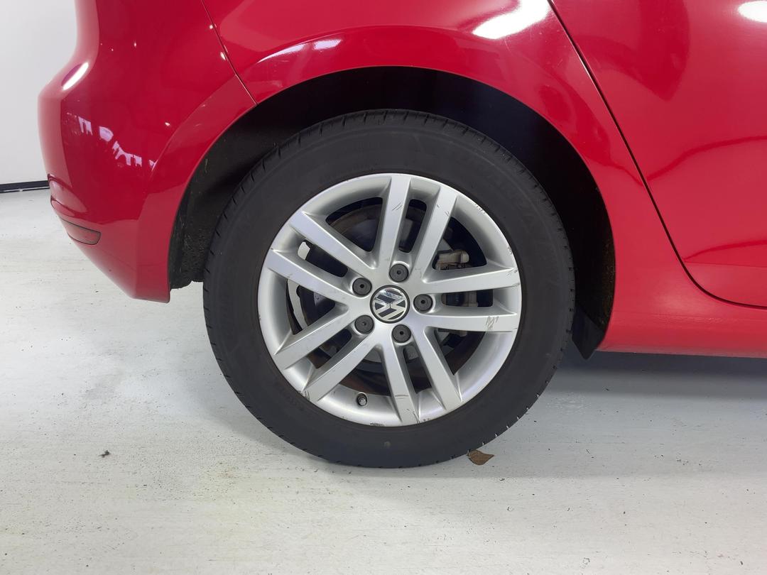 Photo '12' of Volkswagen Golf
