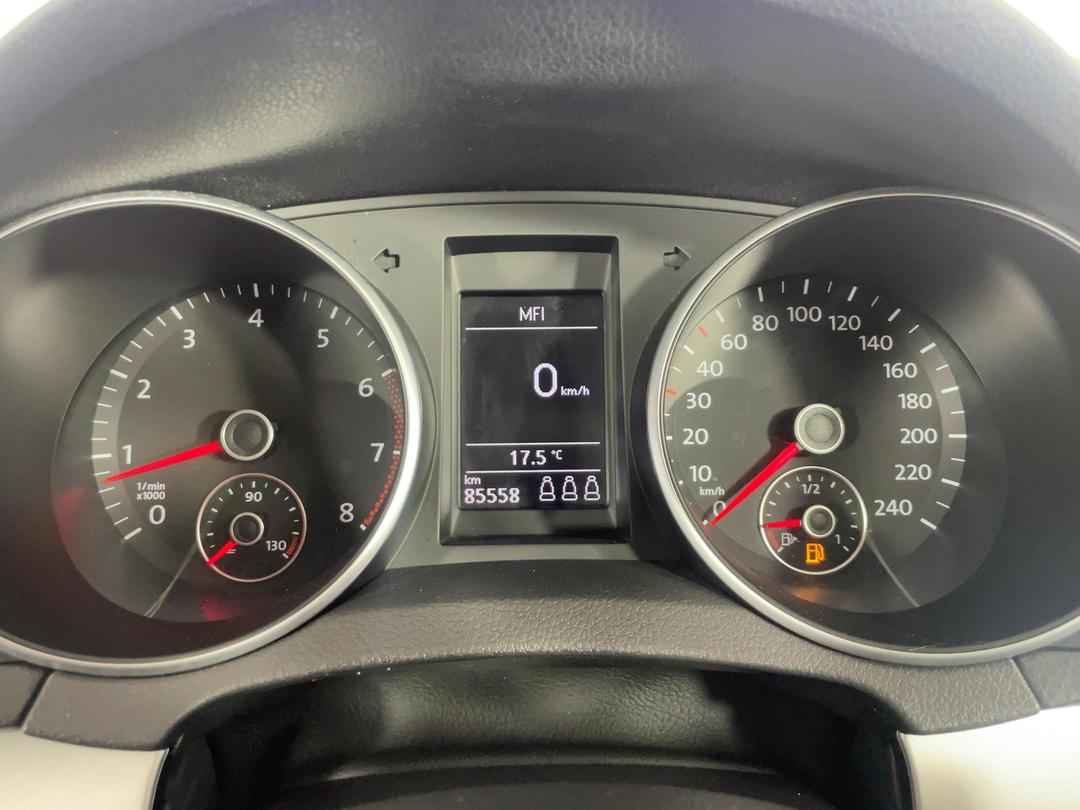 Photo '21' of Volkswagen Golf