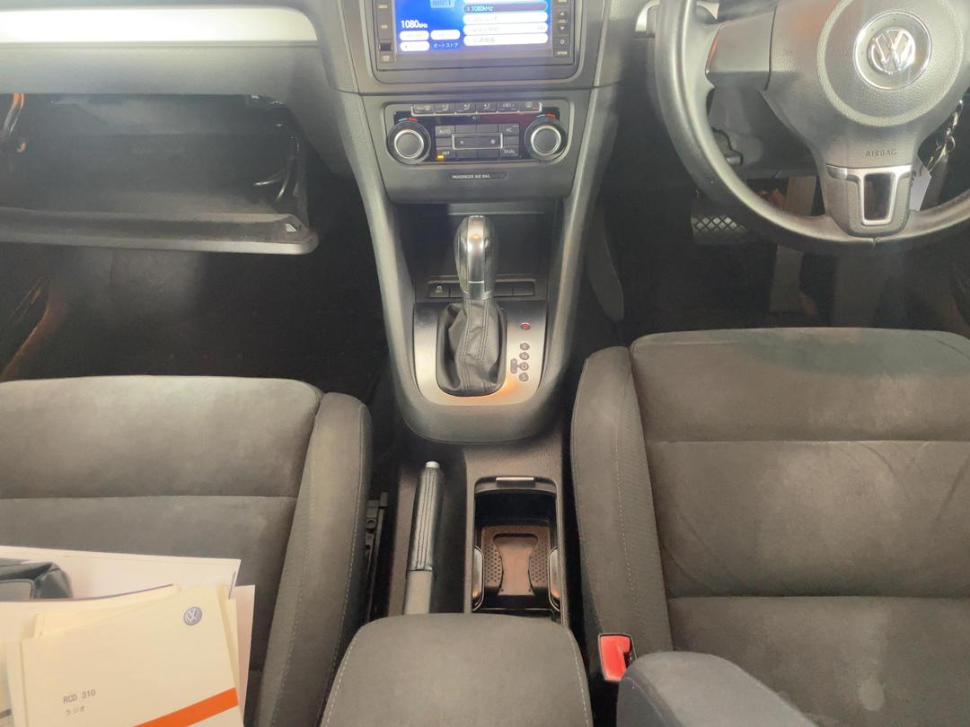 Photo '18' of Volkswagen Golf