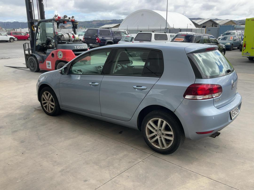Photo '5' of Volkswagen Golf 1.4 90KW Photo '5' of Volkswagen Golf 1.4 90KW