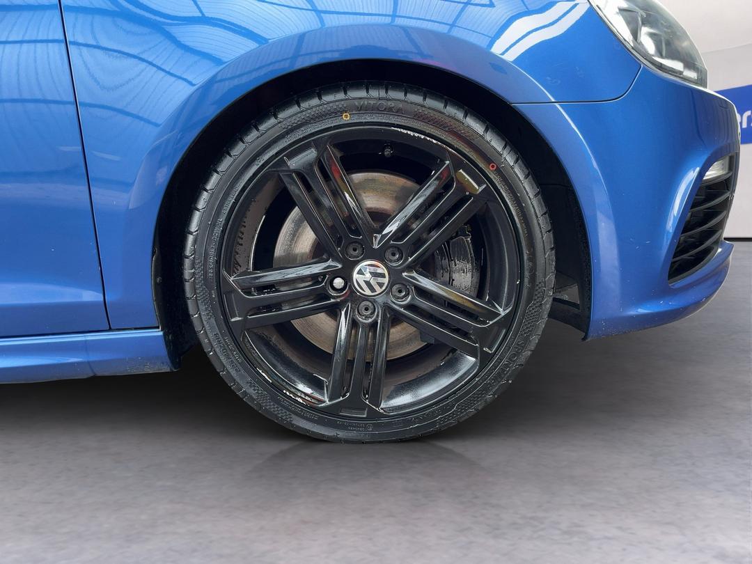 Photo '9' of Volkswagen Golf