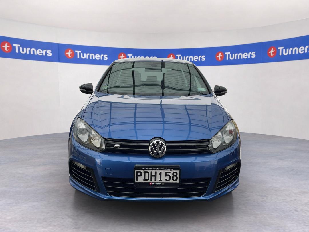 Photo '2' of Volkswagen Golf
