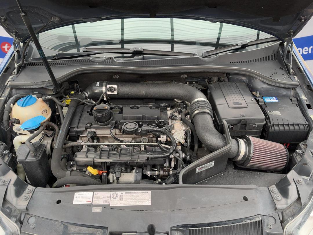 Photo '13' of Volkswagen Golf