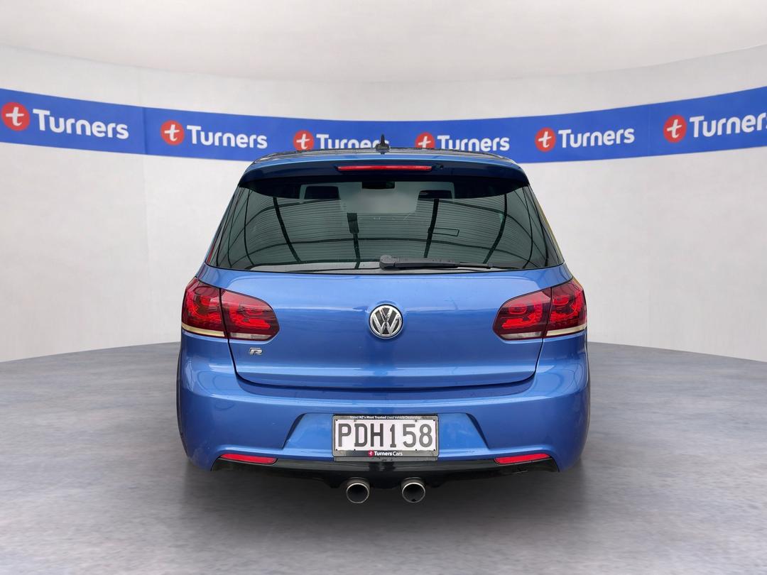 Photo '6' of Volkswagen Golf