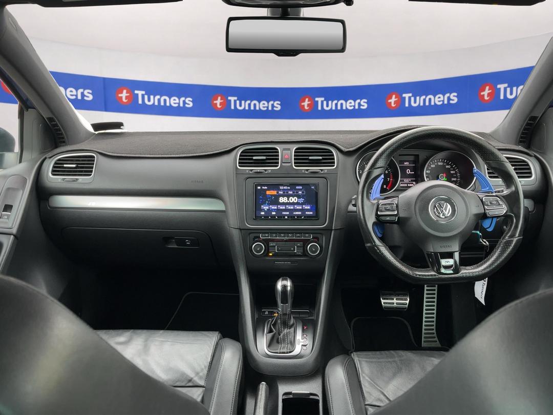 Photo '17' of Volkswagen Golf